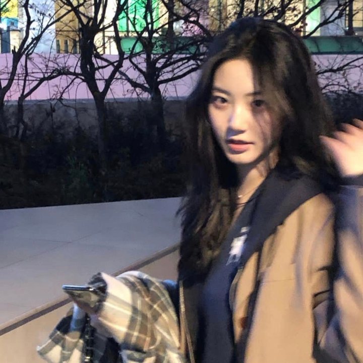 我爱上了朋友的姐姐